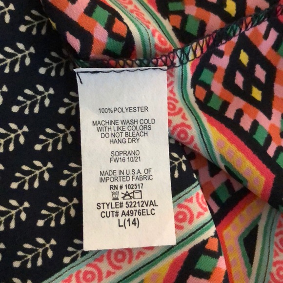 child’s long sleeved v-neck blouse - Picture 4 of 4